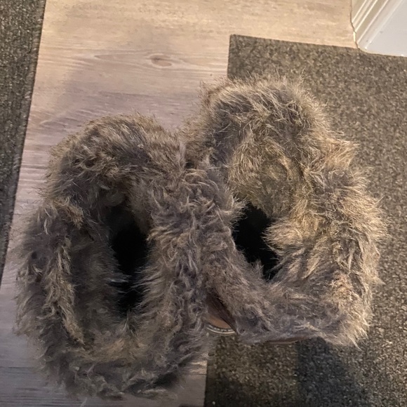 Sorel - Picture 4 of 5